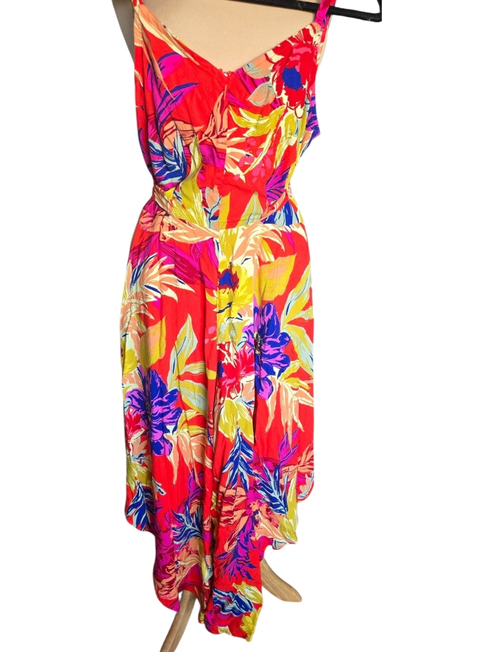 MSK Red Tropical High-Low Floral Dress - Picture 3 of 5